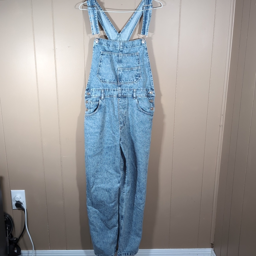 We The Free People Ziggy Overalls Size Medium Denim Jeans Urban Outfitters